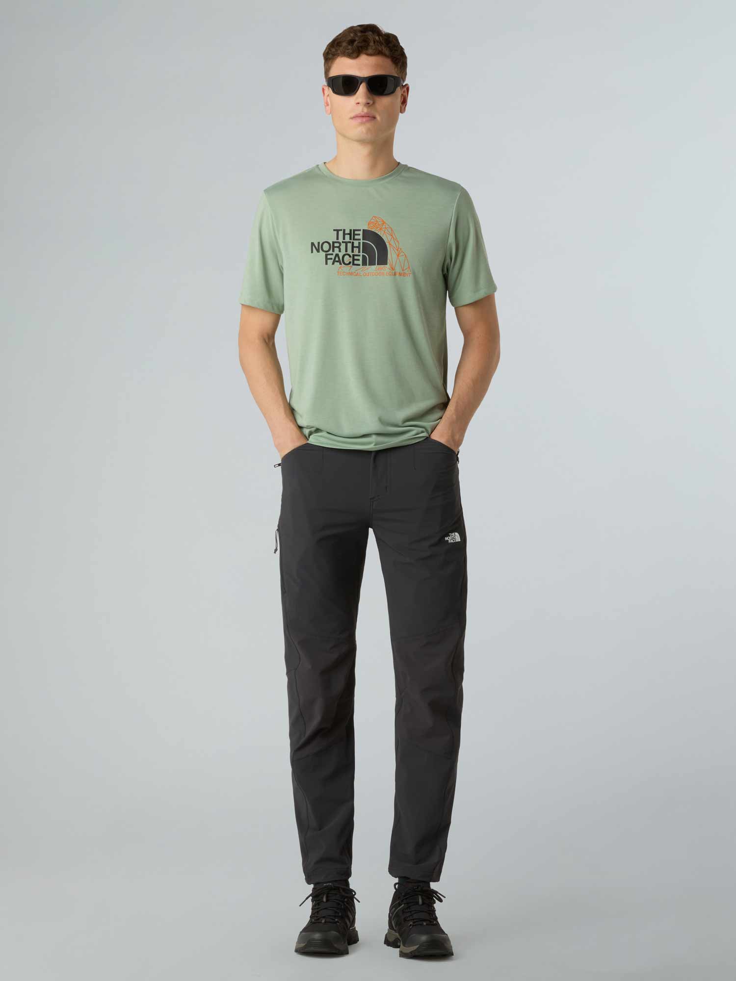 THE NORTH FACE Тениска M MOUNTAIN FOUNDATION SS TEE-GRAPHIC