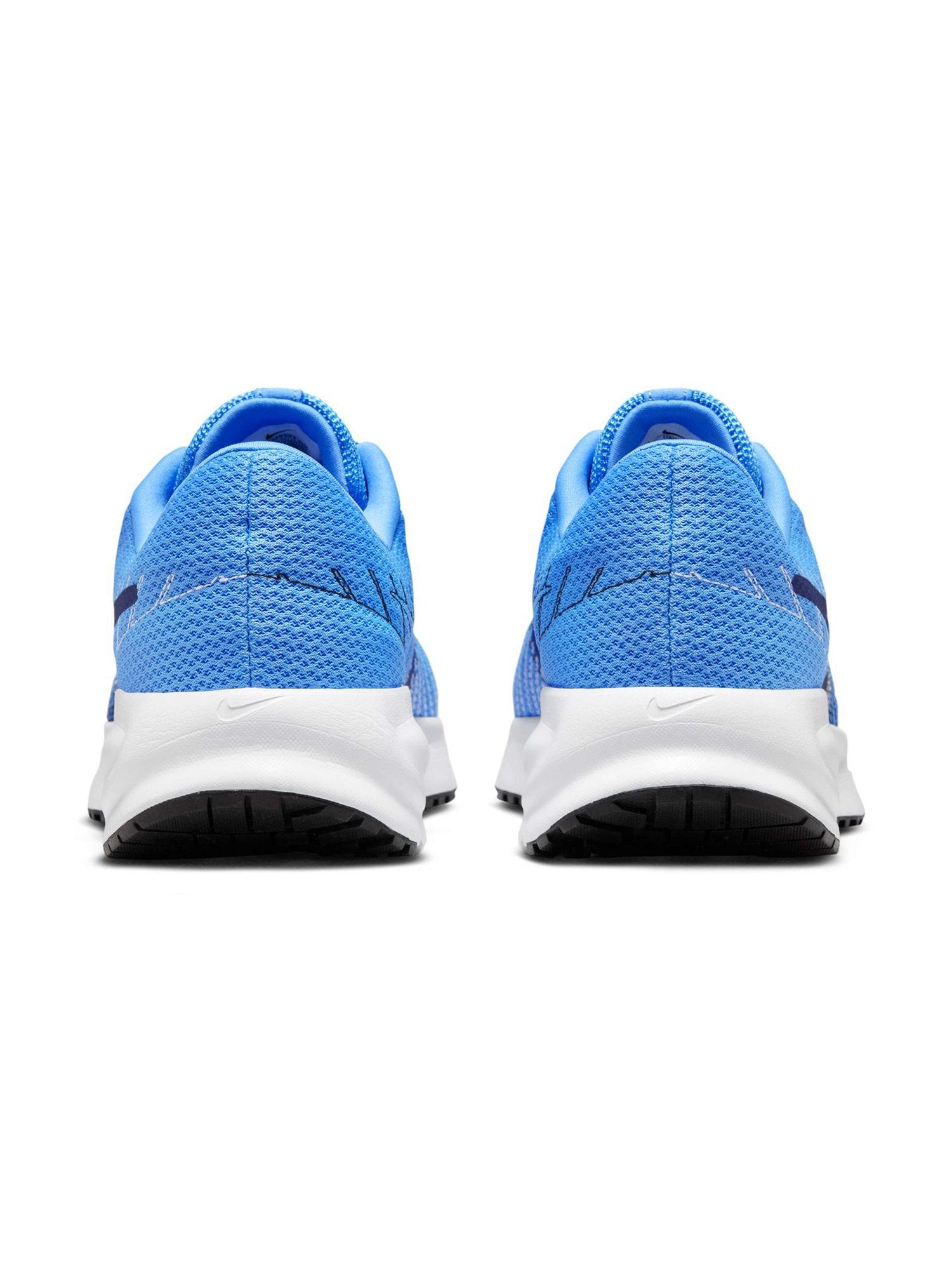 NIKE Обувки RUN DEFY