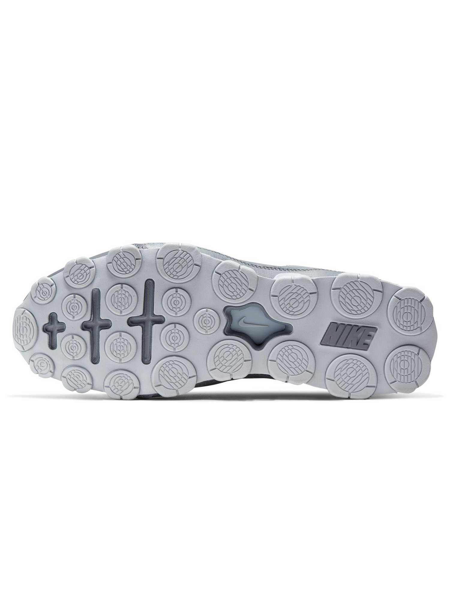 NIKE Обувки REAX 8 TR MESH