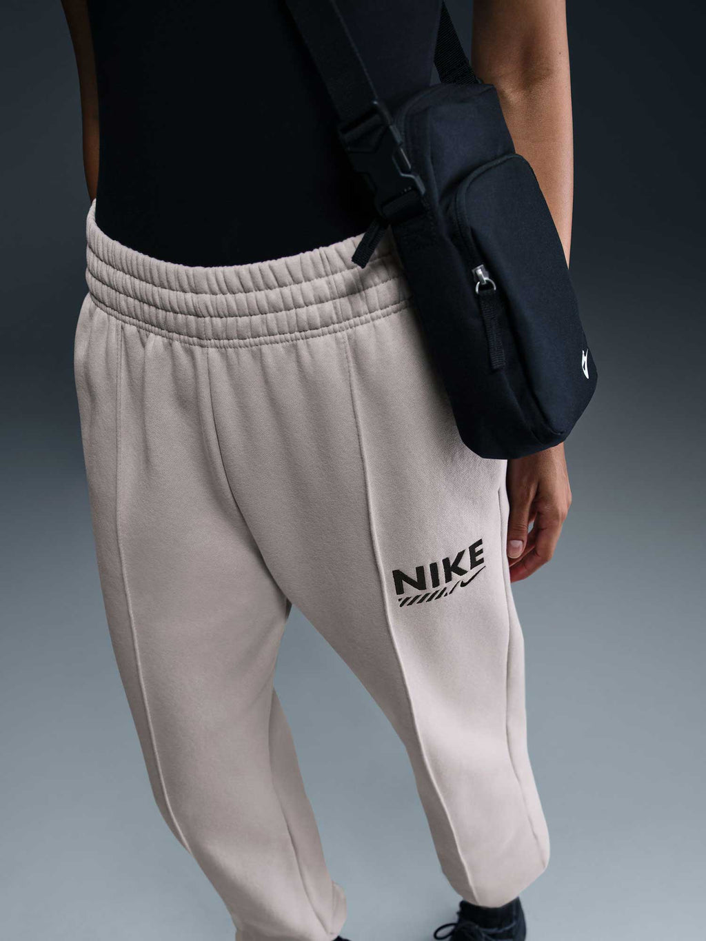 NIKE Спортно долнище W NSW FLC PANT GLS