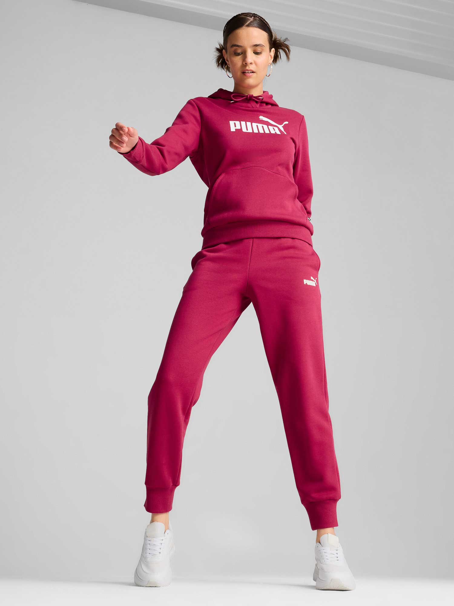PUMA Спортно долнище ESS Sweatpants FL cl (s)