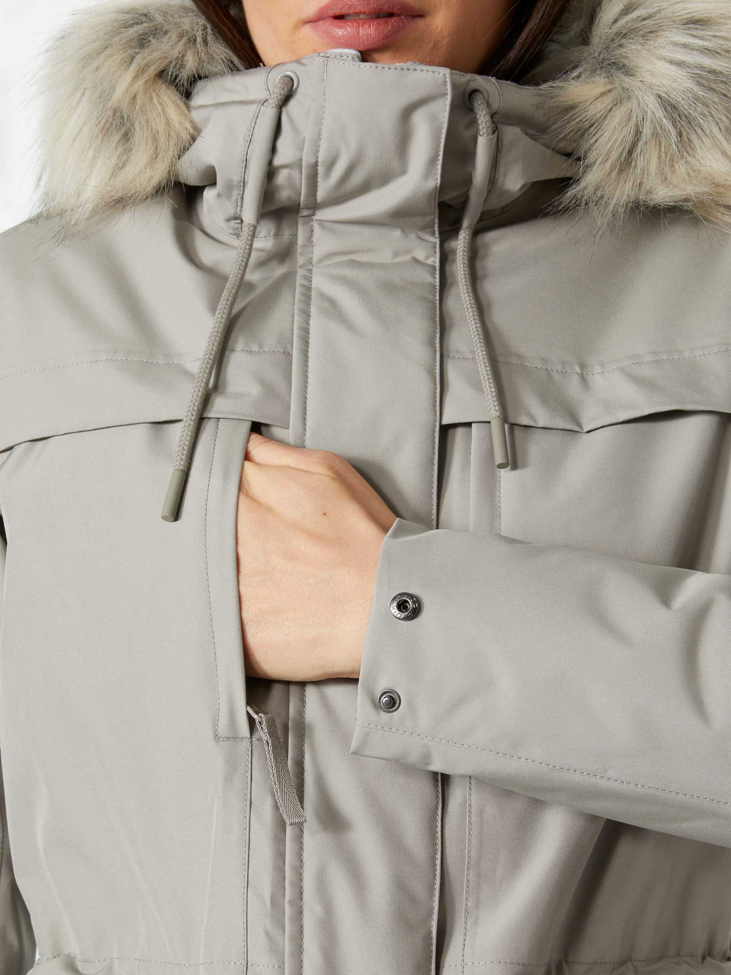 HELLY HANSEN Яке W COASTAL PARKA