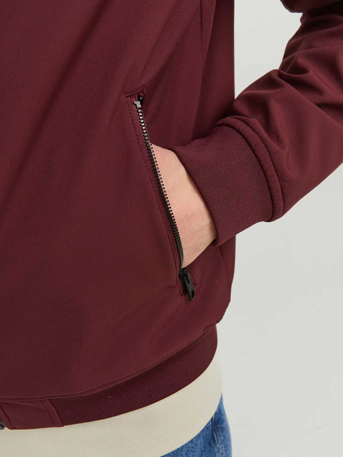 JACK & JONES Яке JJEBASIC SOFTSHELL HOOD NOOS