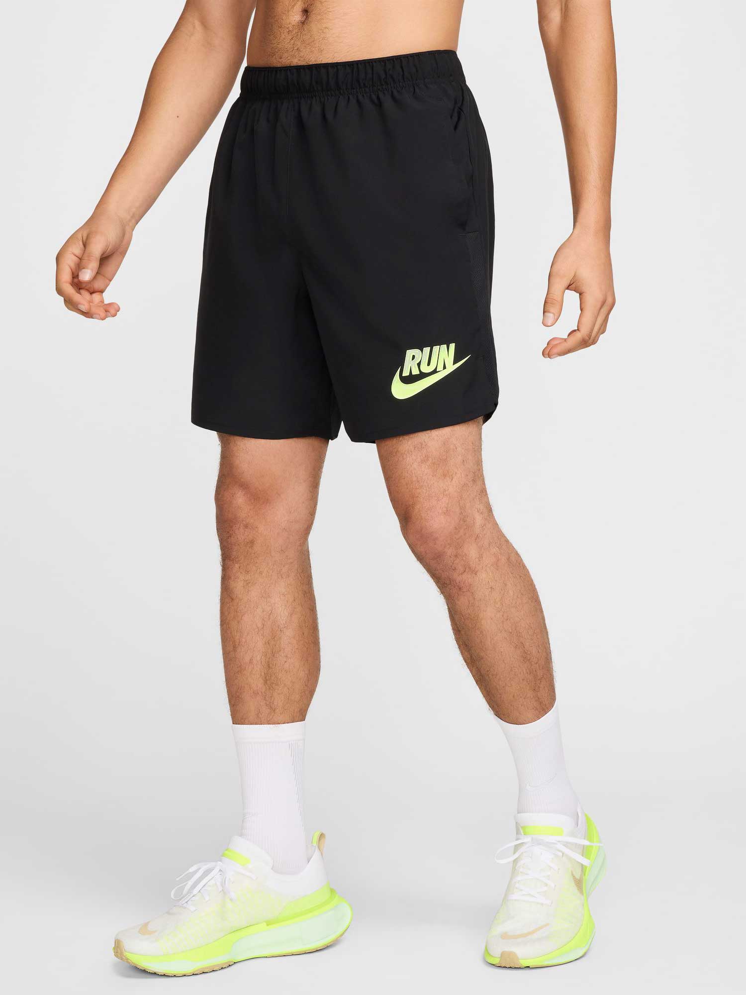 NIKE Къси панталони M NK RUN ENRGY CHLNGR 7UL SHRT