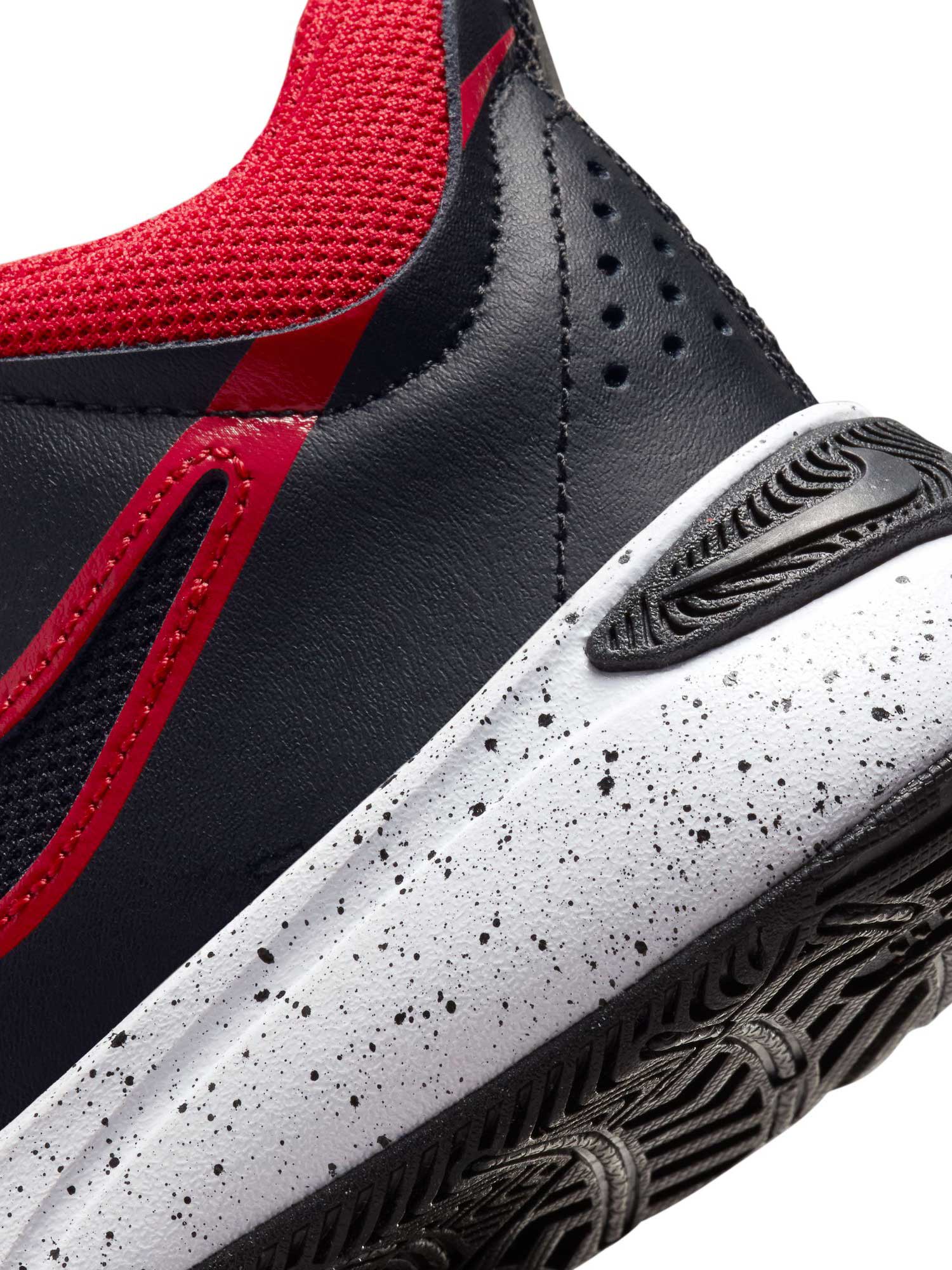 NIKE Обувки TEAM HUSTLE D 11 (PS)