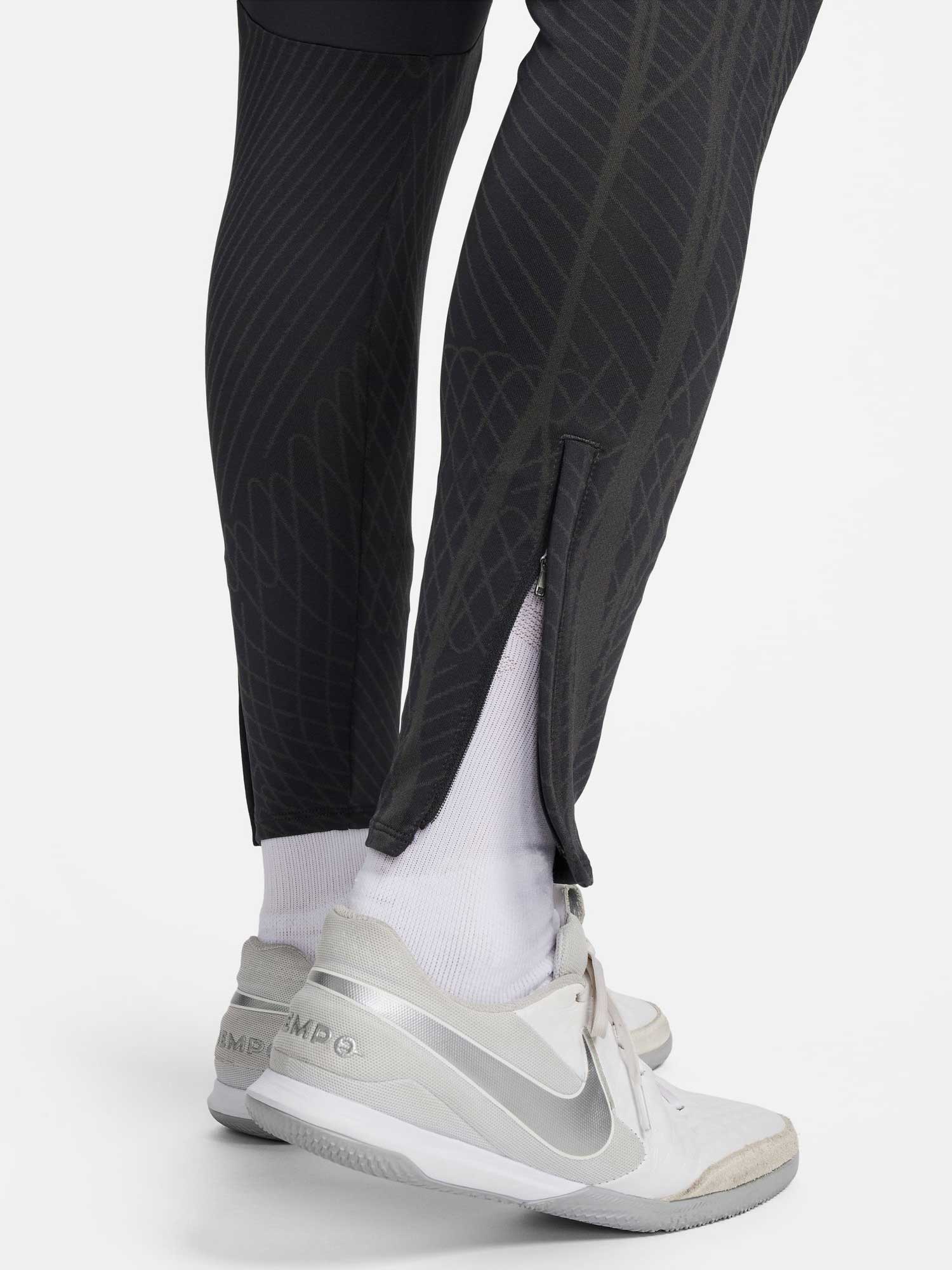 NIKE Спортно долнище LFC M NK DF STRK PANT KPZ