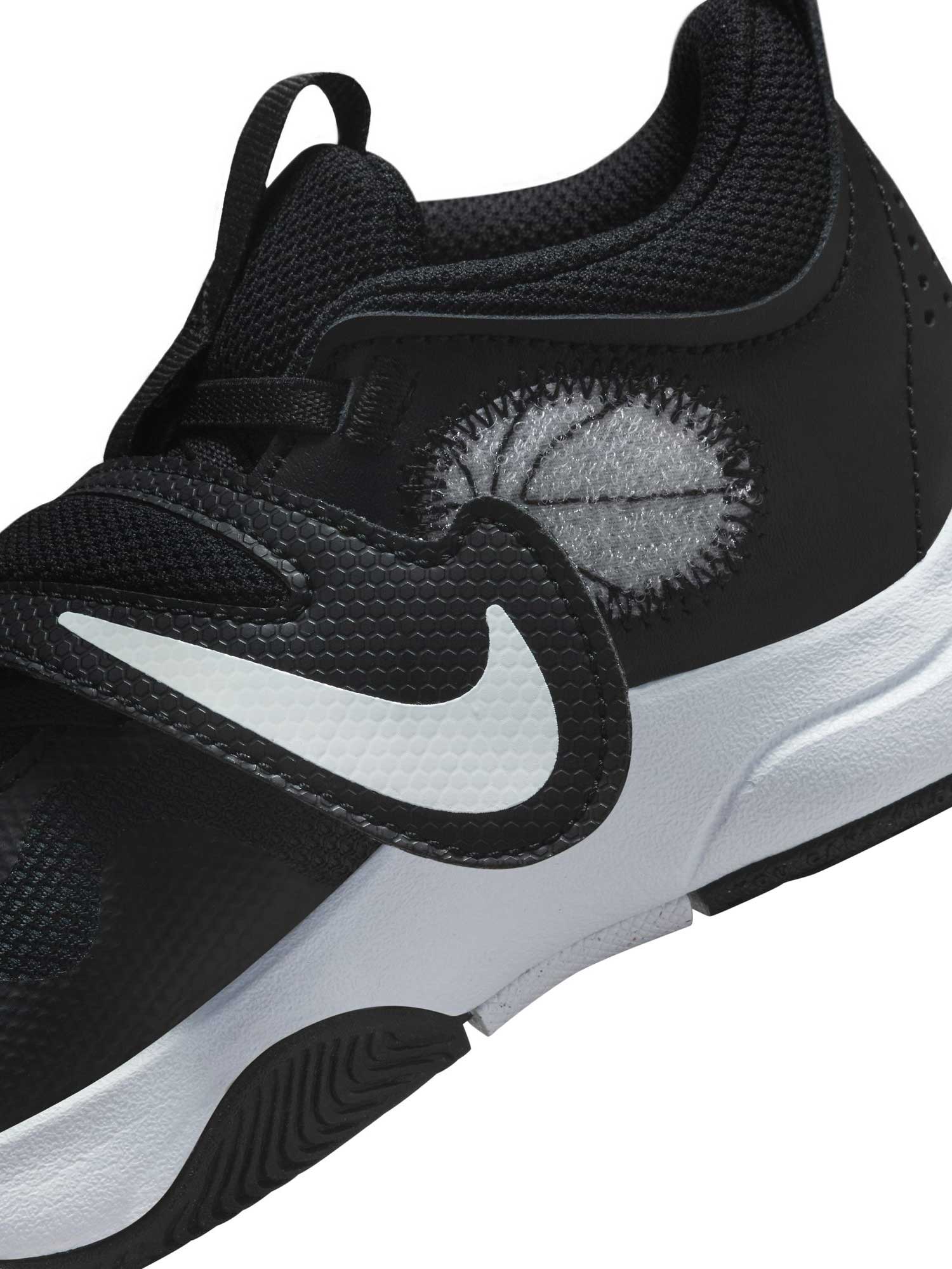 NIKE Обувки TEAM HUSTLE D 11 (PS)