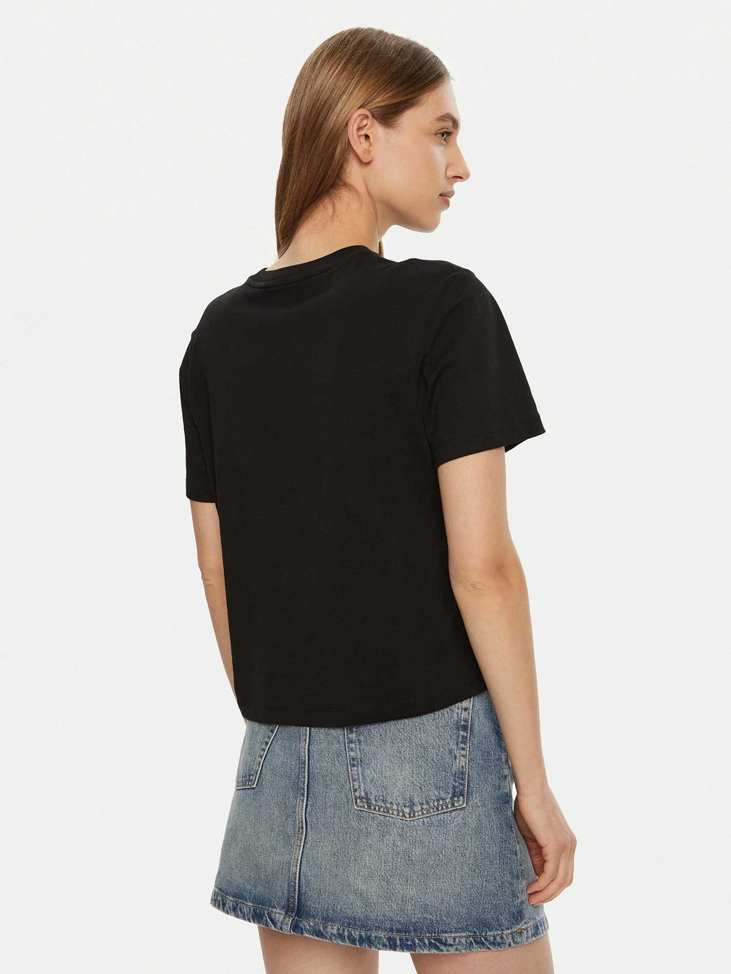 GUESS JEANS Тениска GJ SS CN BOXY PRINTED TEE