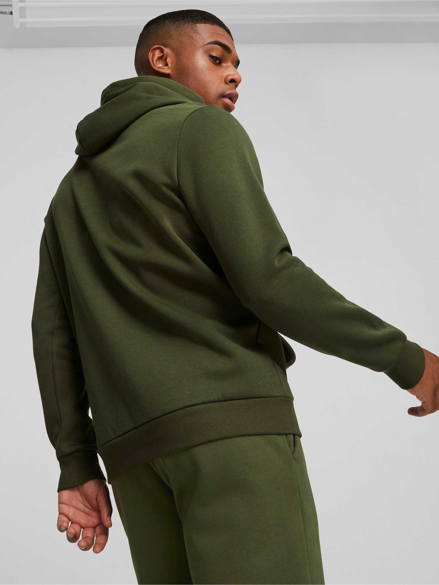 PUMA Суитшърт ESS Big Logo Hoodie FL (s)