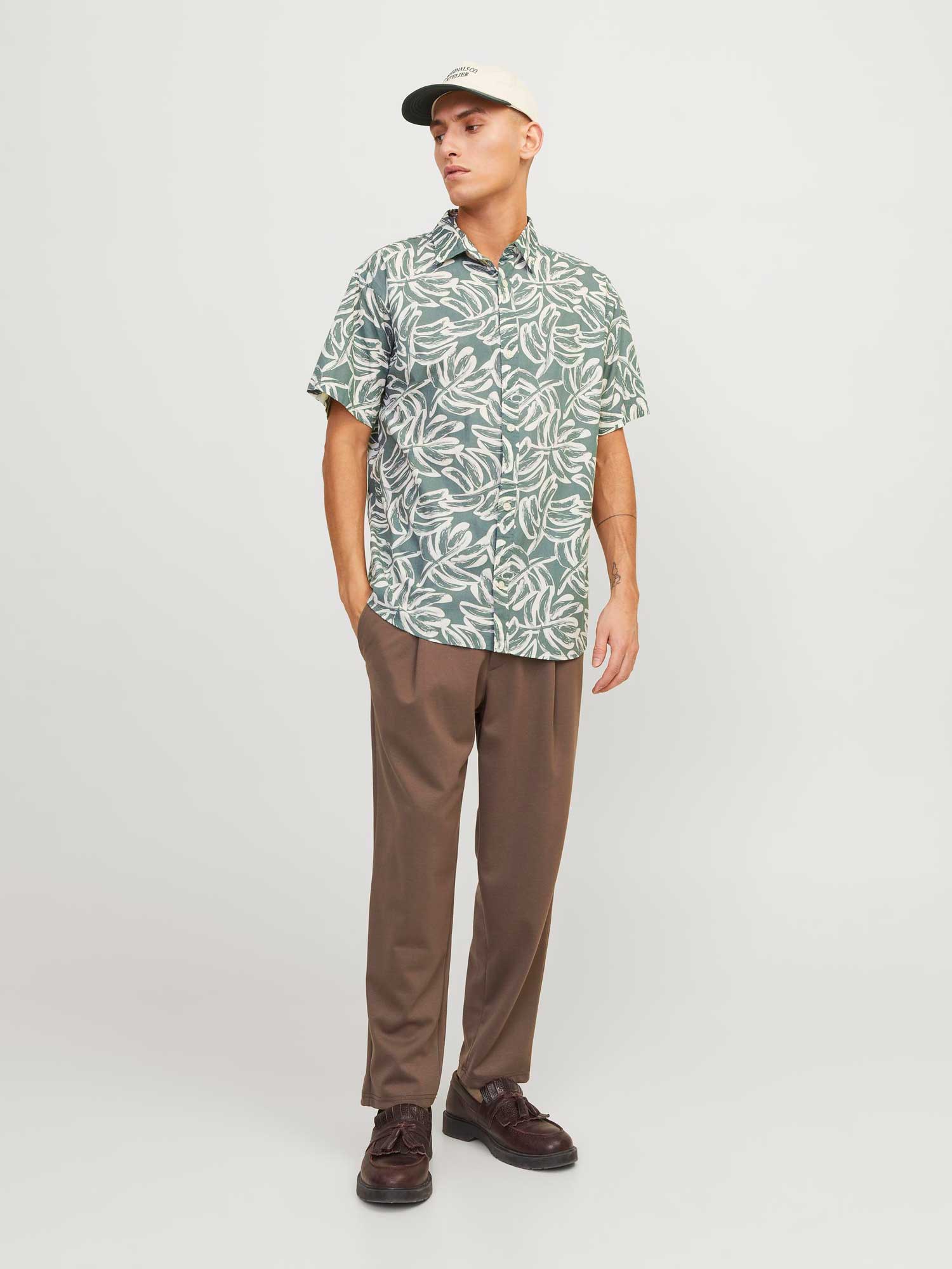 JACK & JONES Риза JORLAFAYETTE AOP SHIRT SS