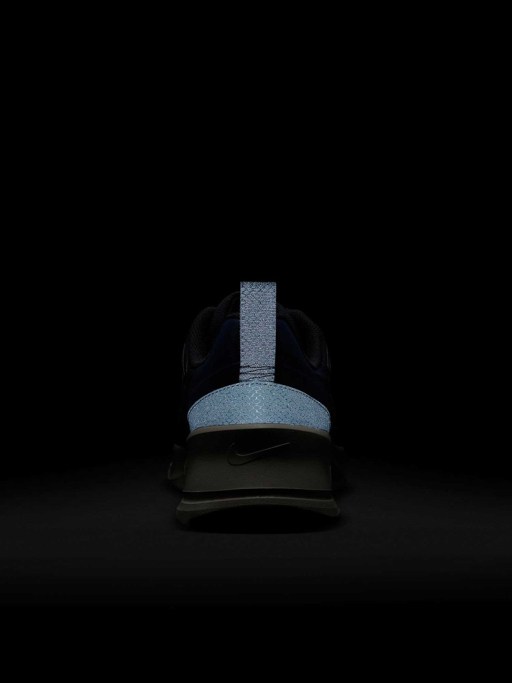 NIKE Обувки AIR MAX NUAXIS WTR