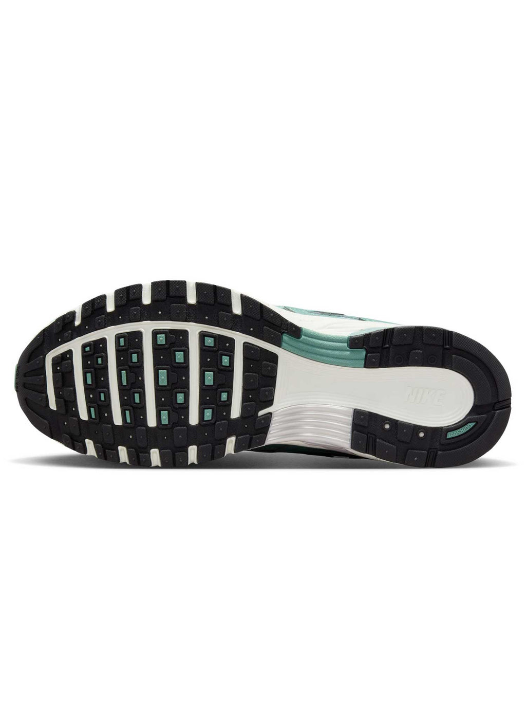 NIKE Обувки W P-6000