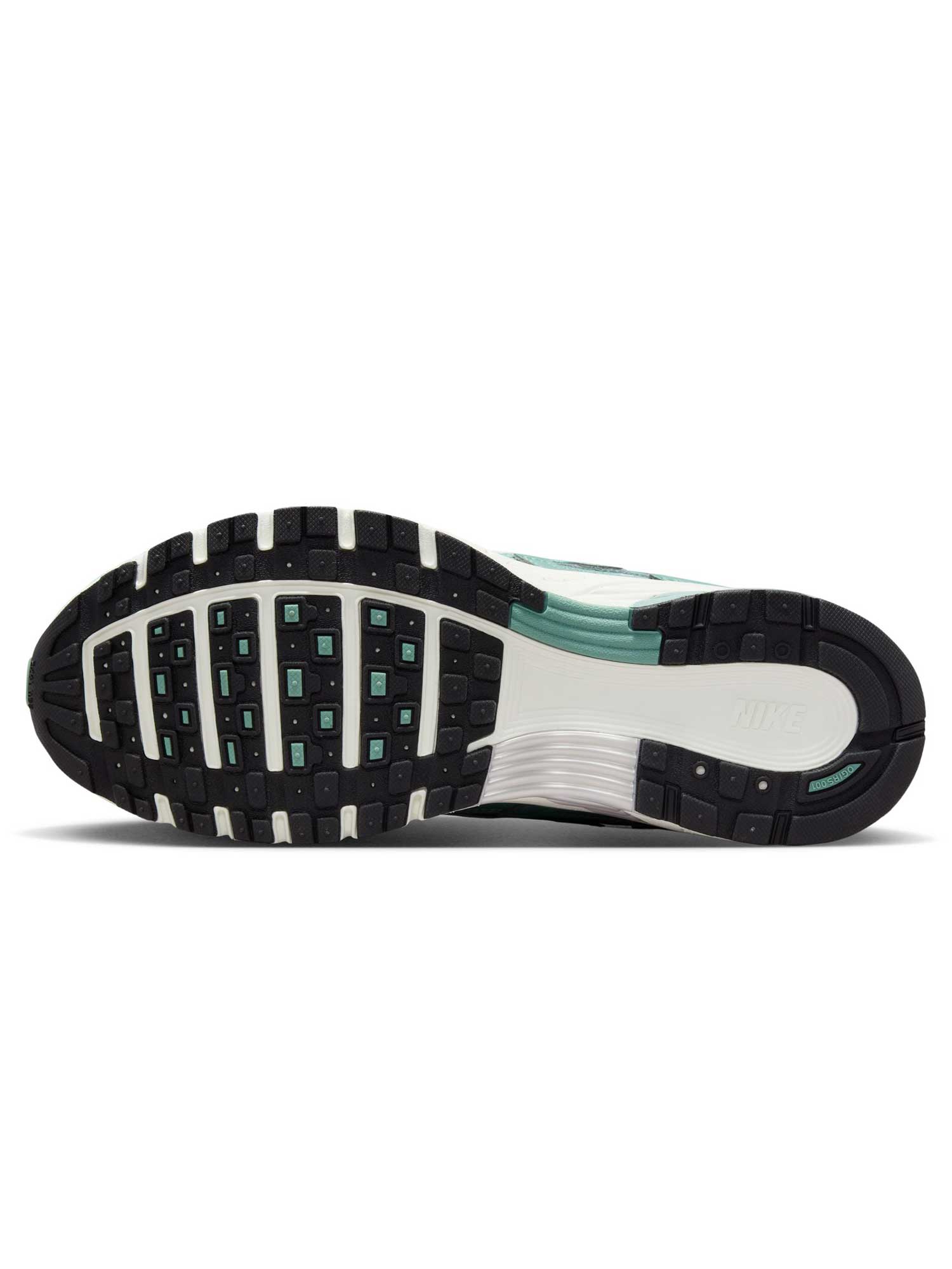 NIKE Обувки W P-6000