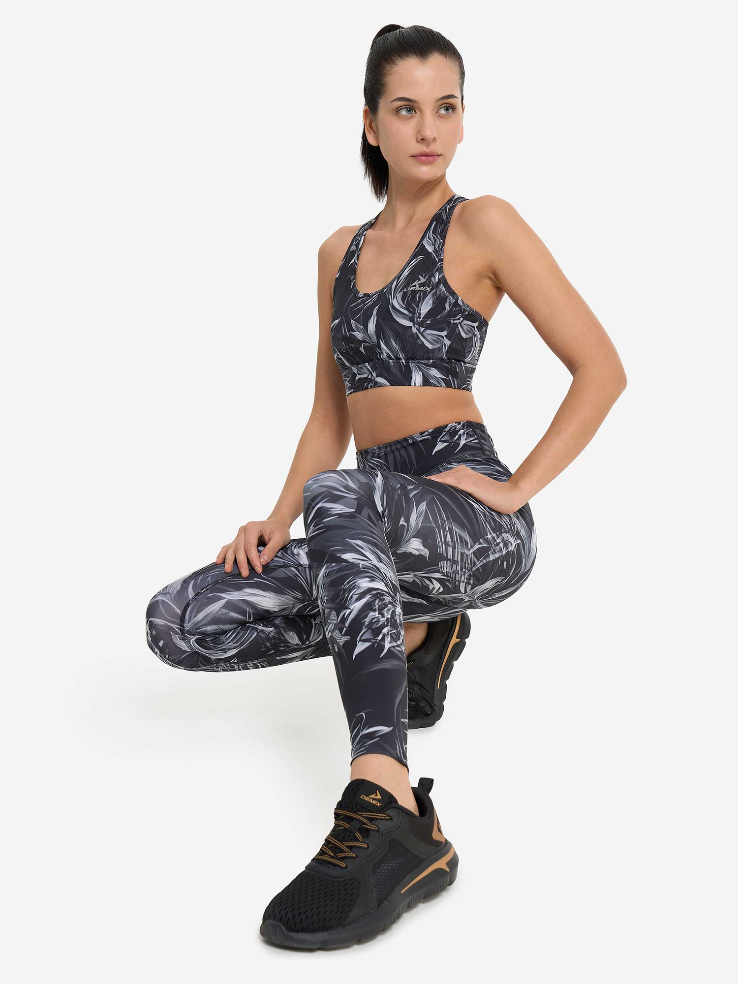 DEMIX Спортен сутиен W D Fitness GYM AOP