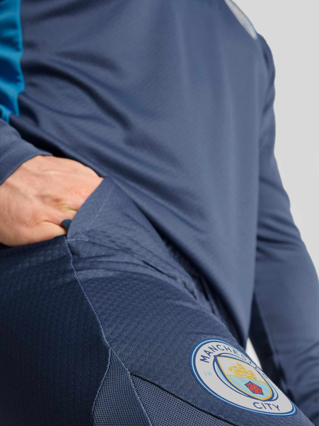 PUMA Спортно долнище MCFC Training Pants