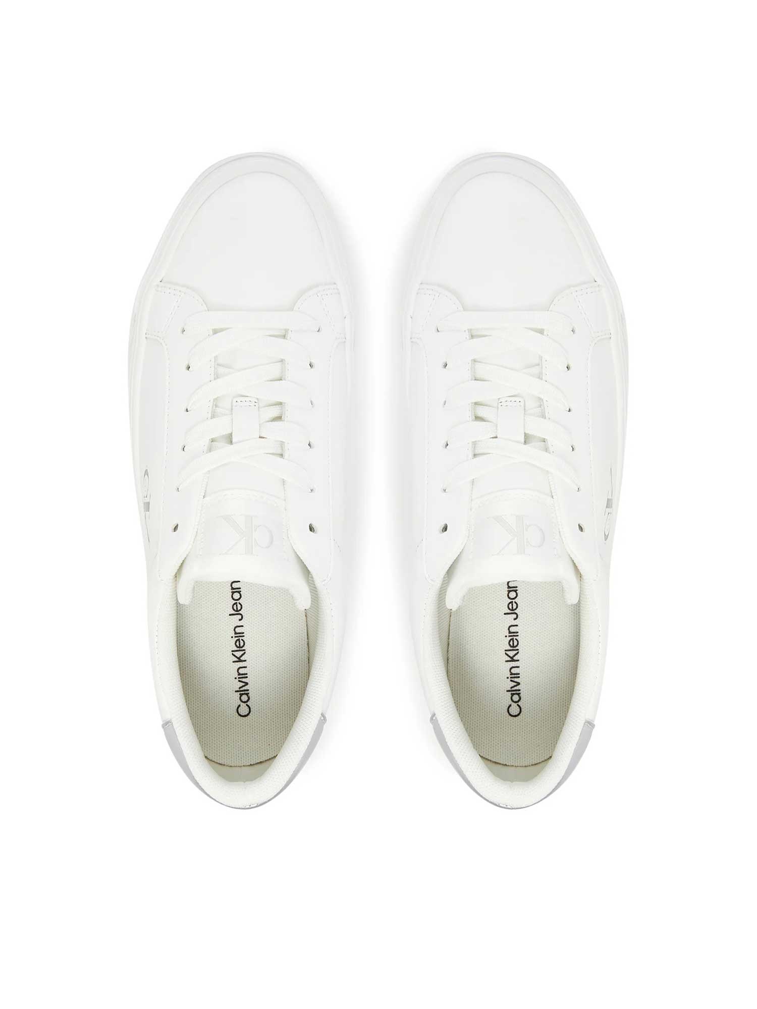 Calvin Klein Jeans Обувки VULC FLATF LTH SILVER LOGO TAG