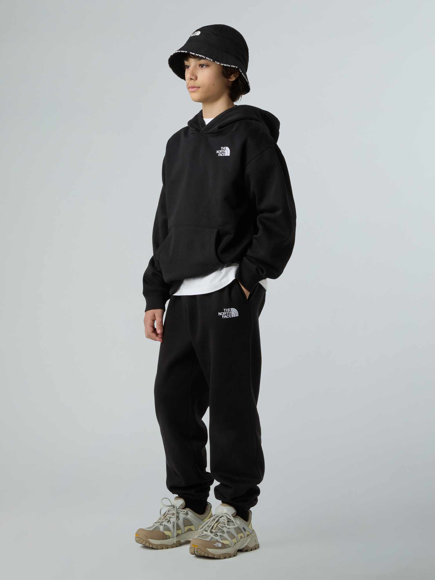 THE NORTH FACE Спортно долнище TEEN ESSENTIAL LOOSE JOGGERS