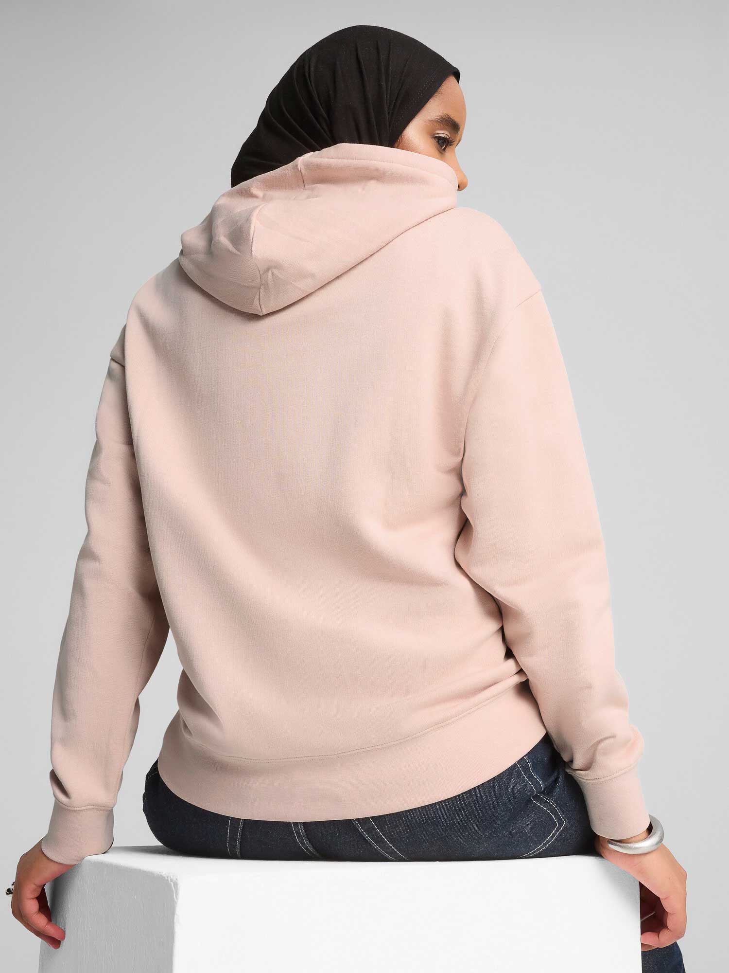 PUMA Суитшърт ESS ELEVATED Hoodie TR