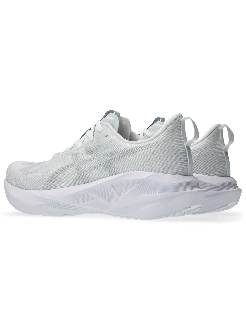 ASICS Обувки NOVABLAST 5