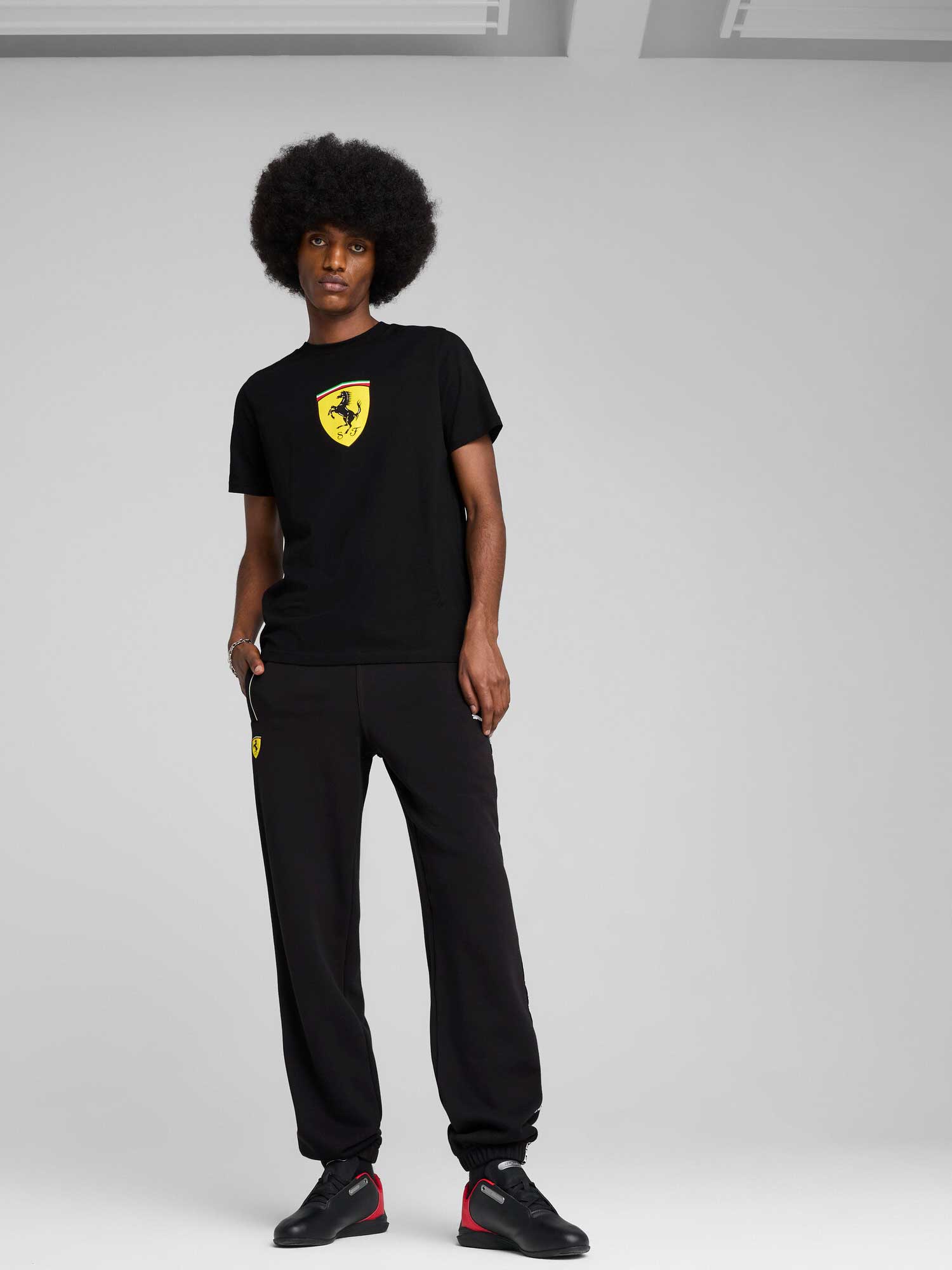 PUMA Тениска Ferrari Race Colored Big Shield Tee