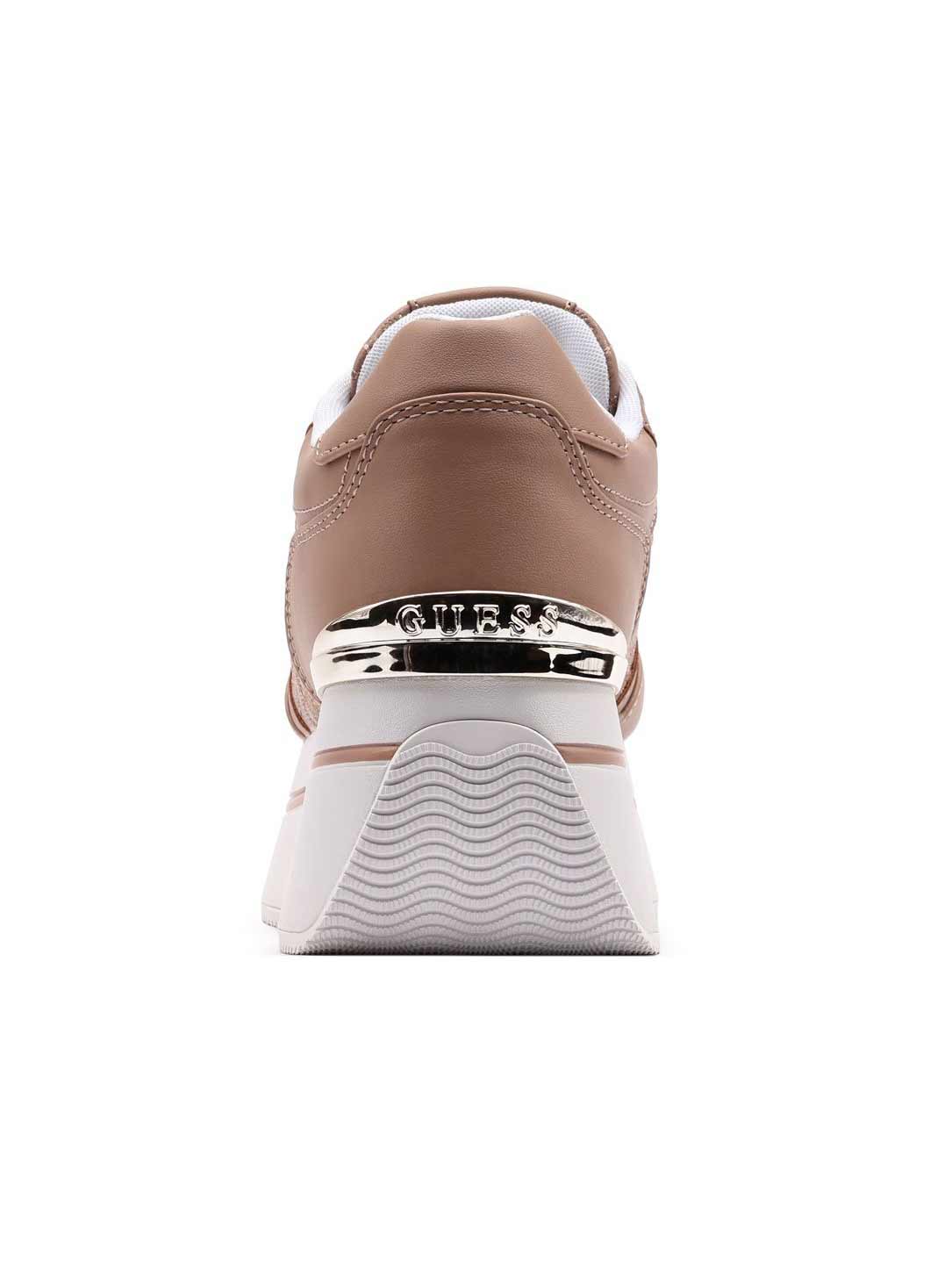GUESS Обувки CAMRIO9