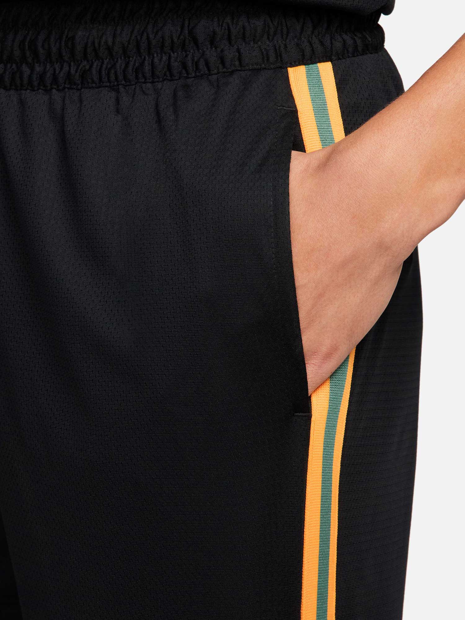 NIKE Къси панталони M NK DF DNA 8IN SHORT