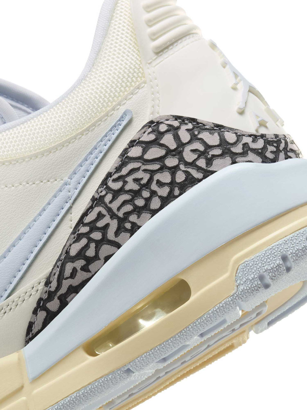 JORDAN Обувки WMNS AIR JORDAN LEGACY 312 LOW