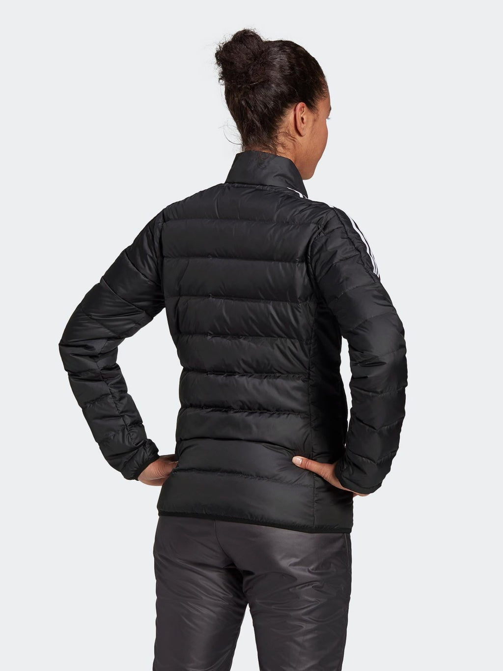 ADIDAS SPORTSWEAR Яке W ESS DOWN