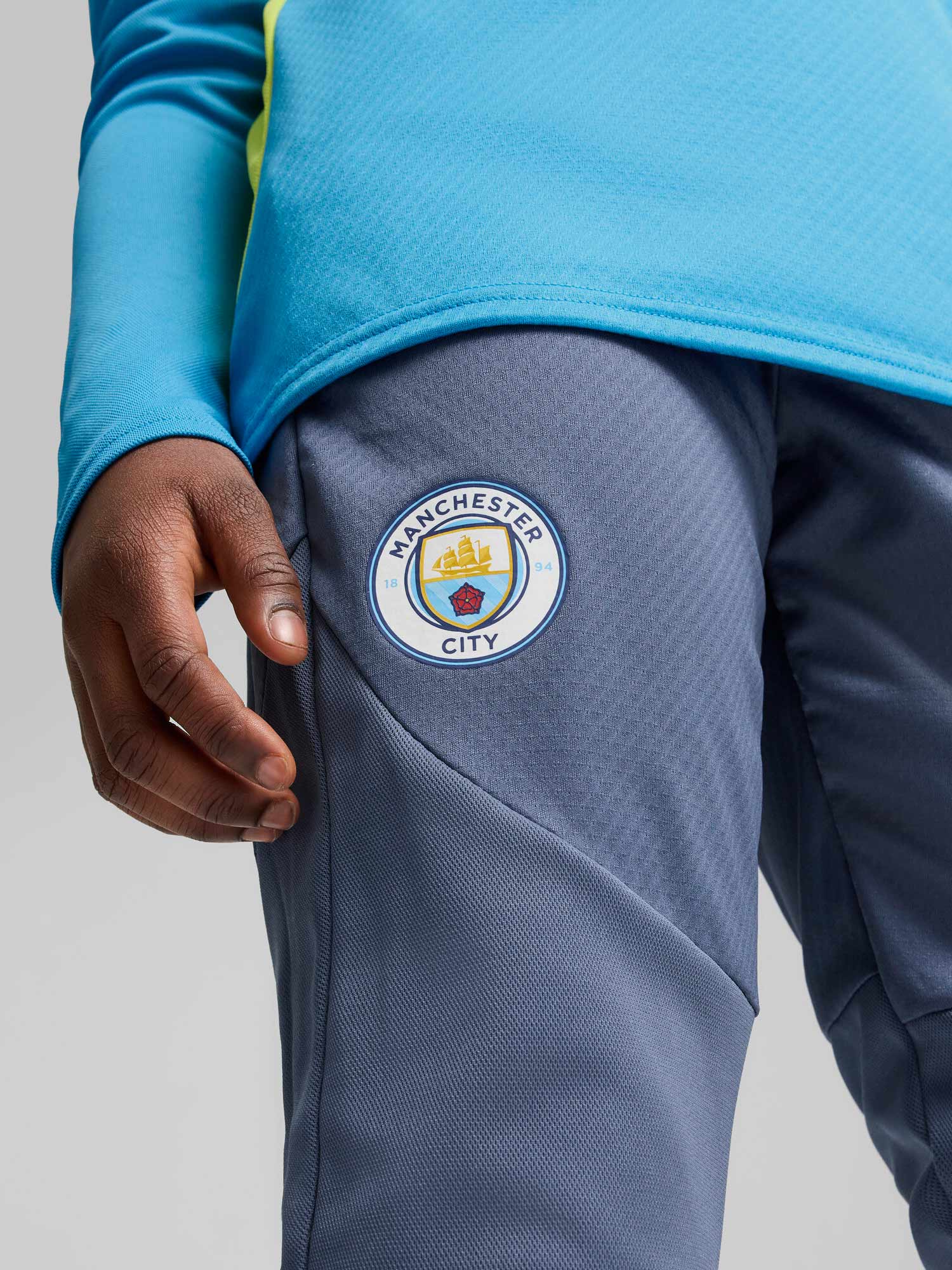 PUMA Спортно долнище MCFC Training Pants Jr