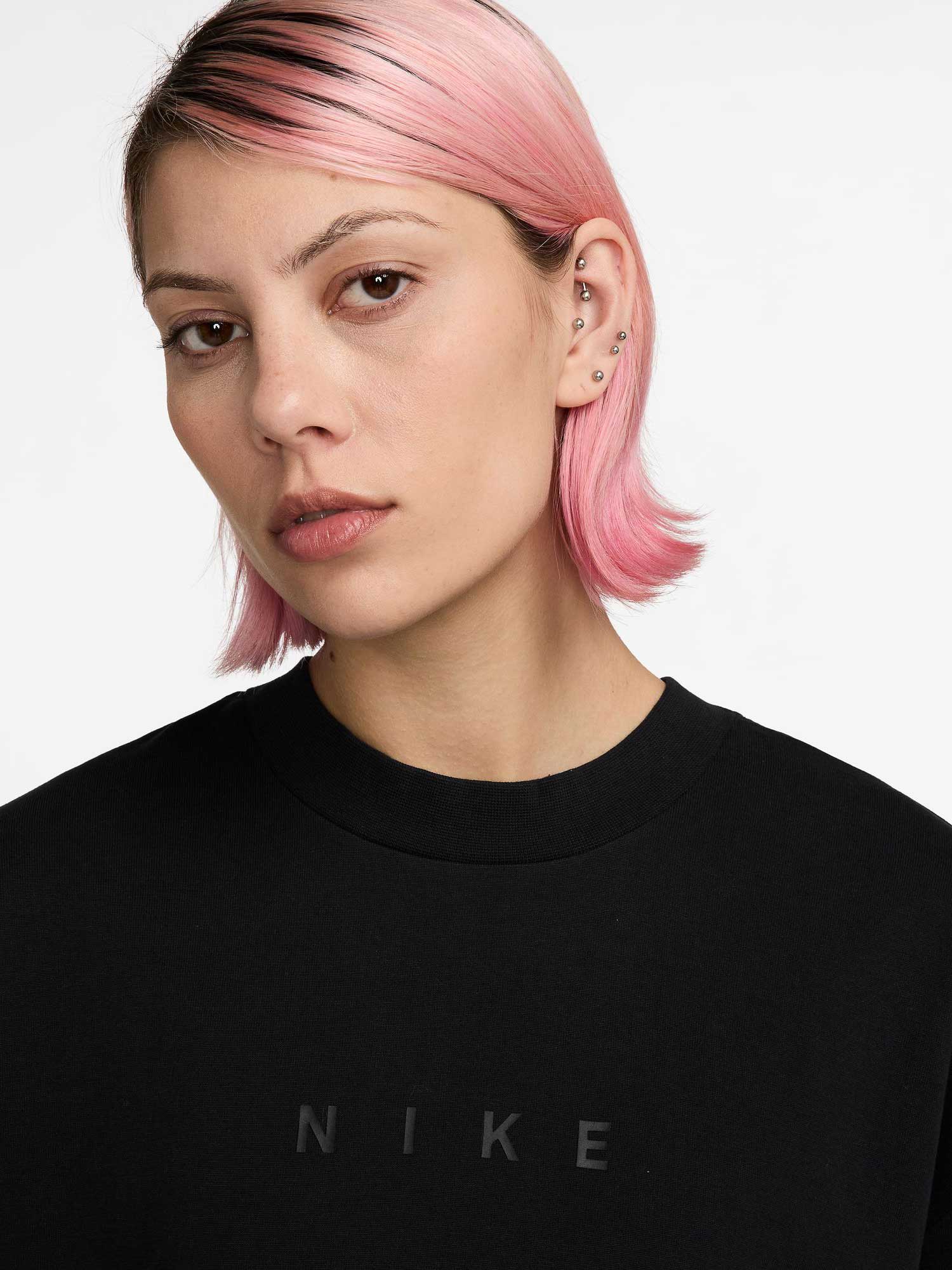 NIKE Тениска W NSW LUXE SS TEE RELAX