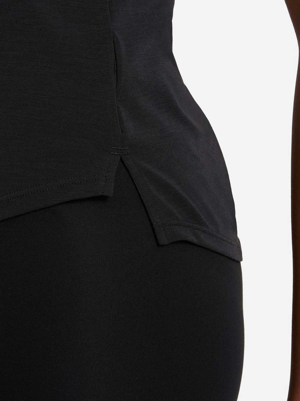NIKE Тениска W NK ONE LUXE DF SS STD TOP