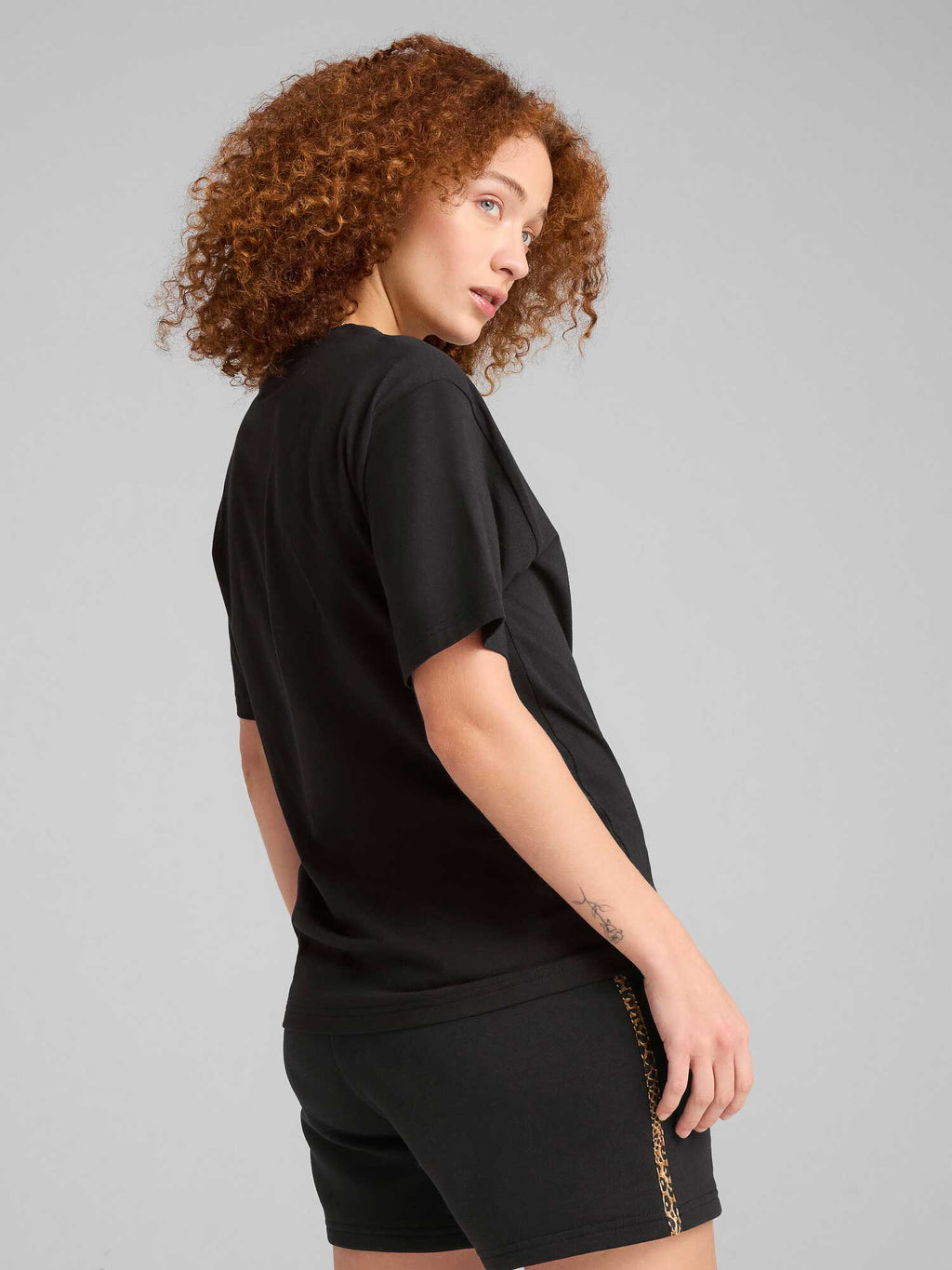 PUMA Тениска ESS GRAPHIC ANIMAL Relaxed Tee