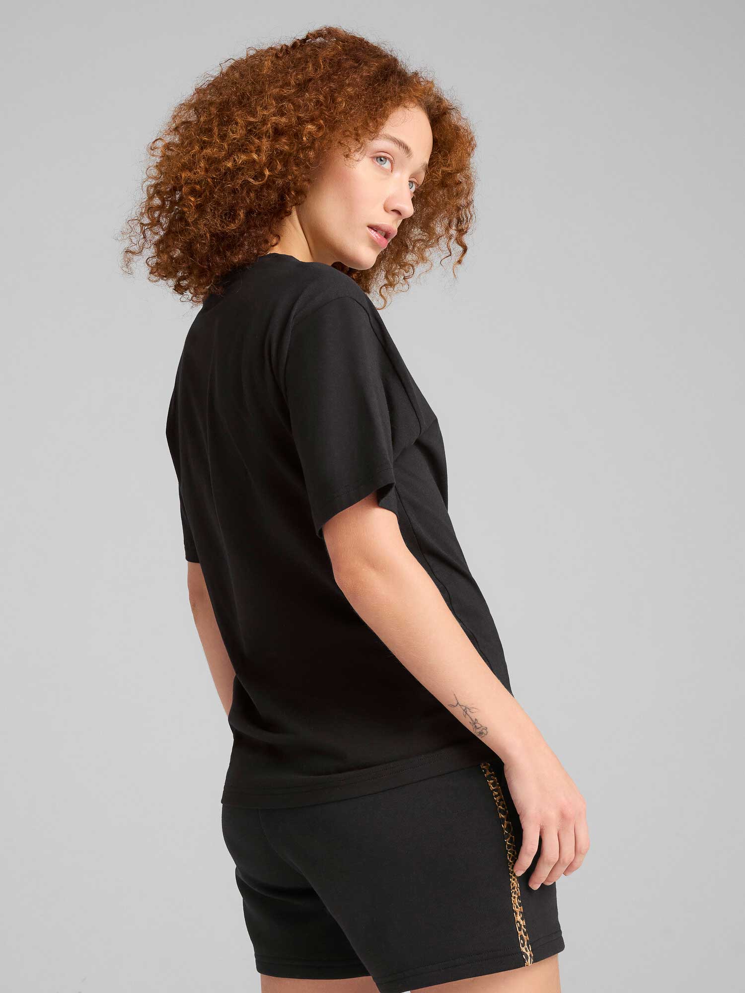 PUMA Тениска ESS GRAPHIC ANIMAL Relaxed Tee