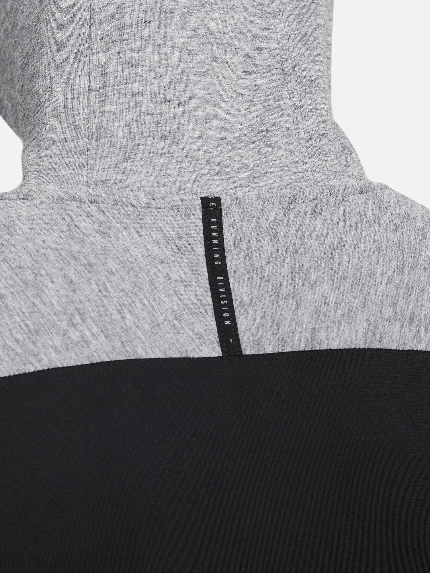 NIKE Блуза M TF ELMNT RDVN HOOD