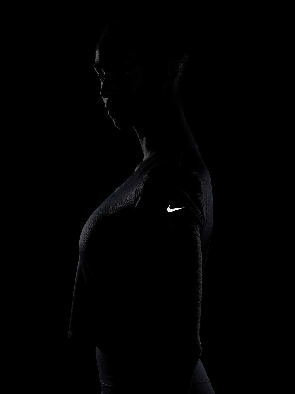 NIKE Тениска W NK DF SS TOP SSNL NV