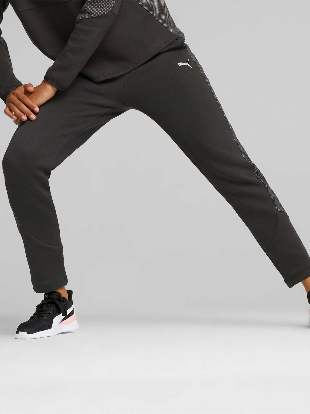 PUMA Спортно долнище EVOSTRIPE High-Waist Pants