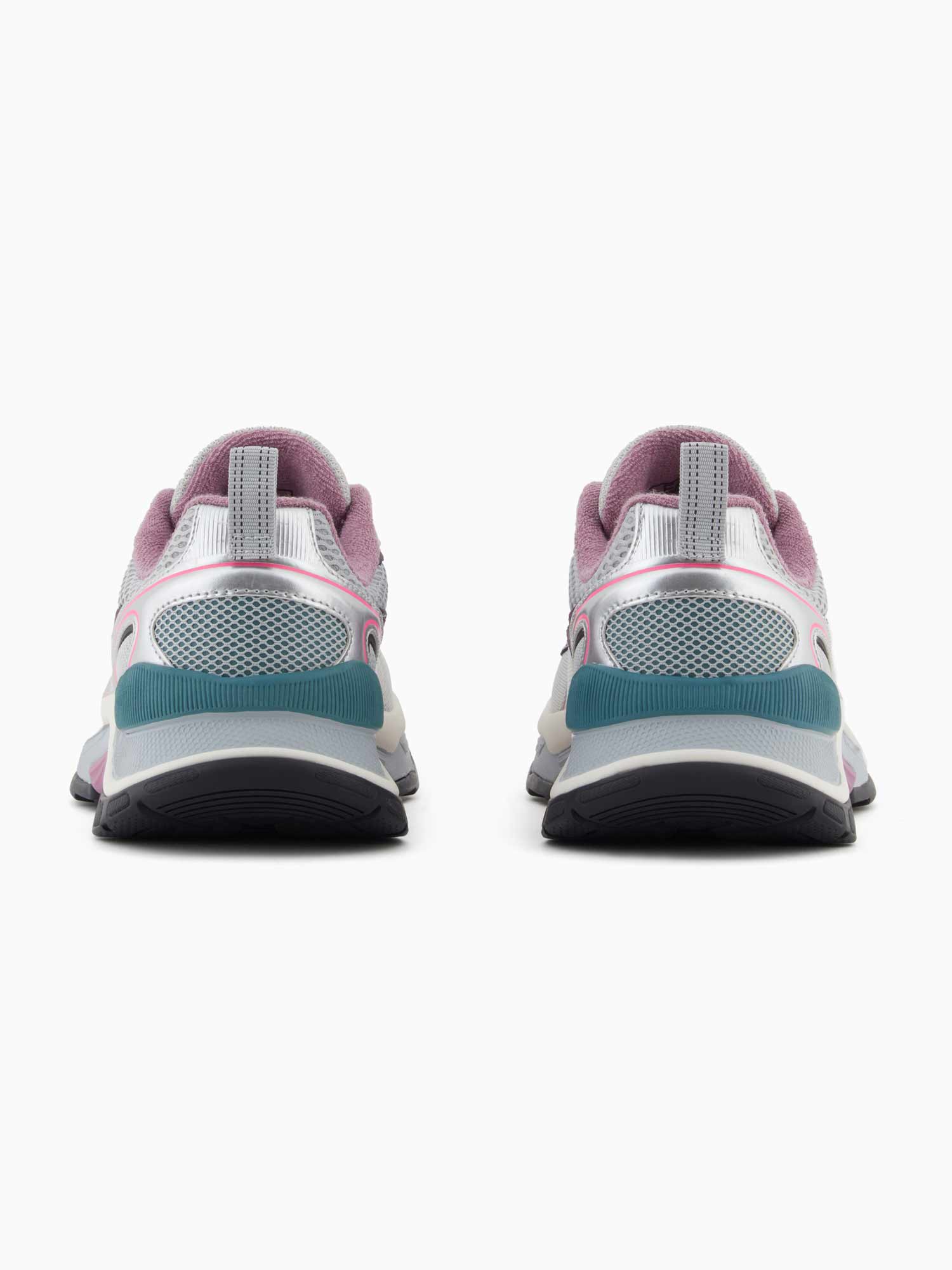 EA7 Emporio Armani Обувки SNEAKER PREDATOR PEARL
