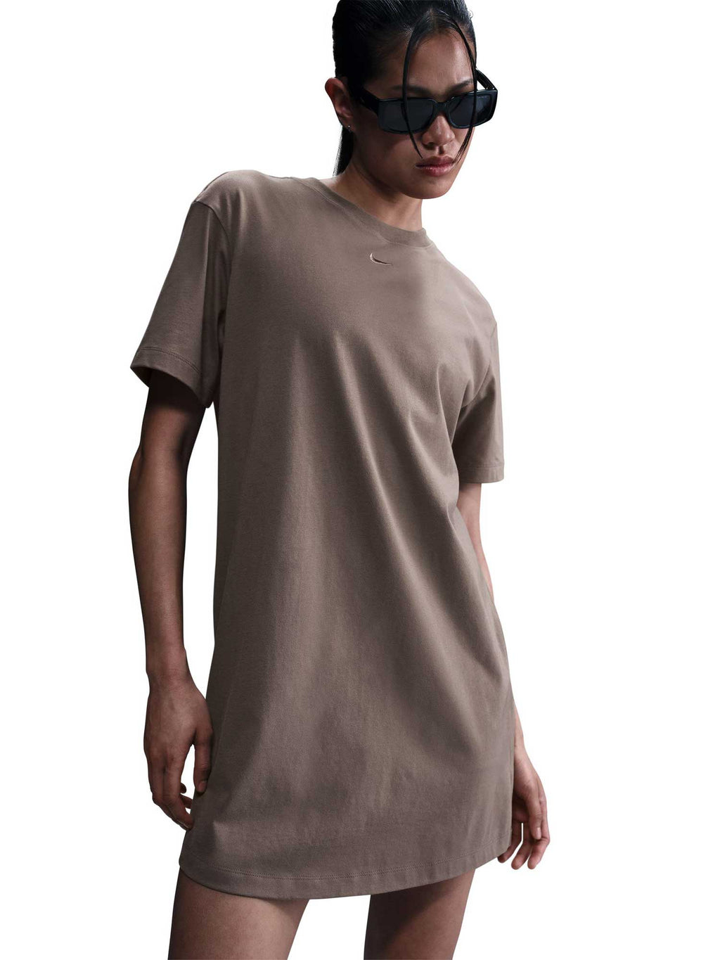 NIKE Рокля W NSW ESSNTL SS DRESS TSHRT
