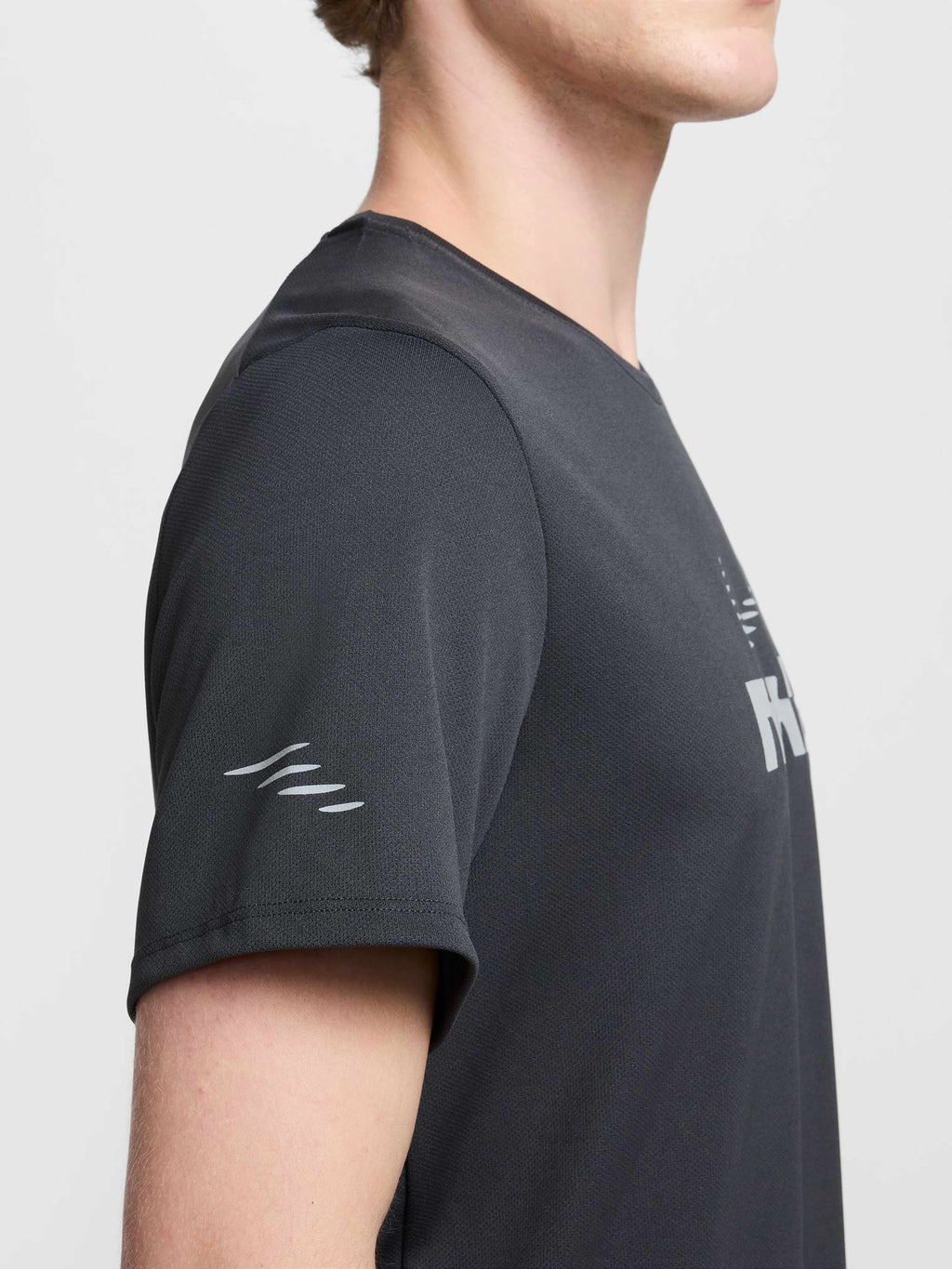 NIKE Тениска M NK DF UV MILER FLASH SS