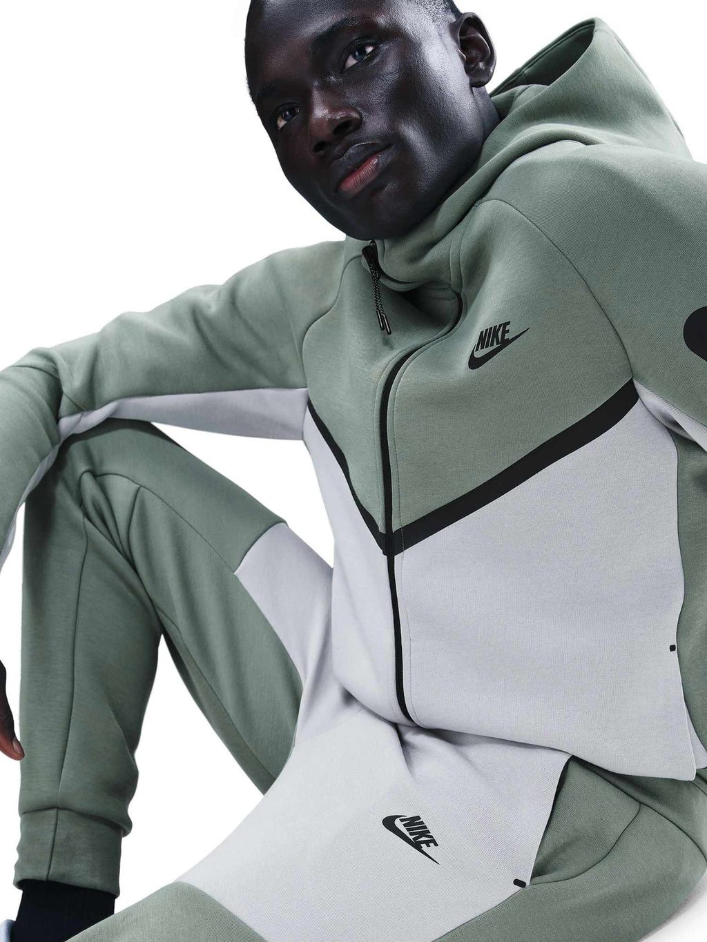 NIKE Спортно долнище M NK TCH FLC JGGR