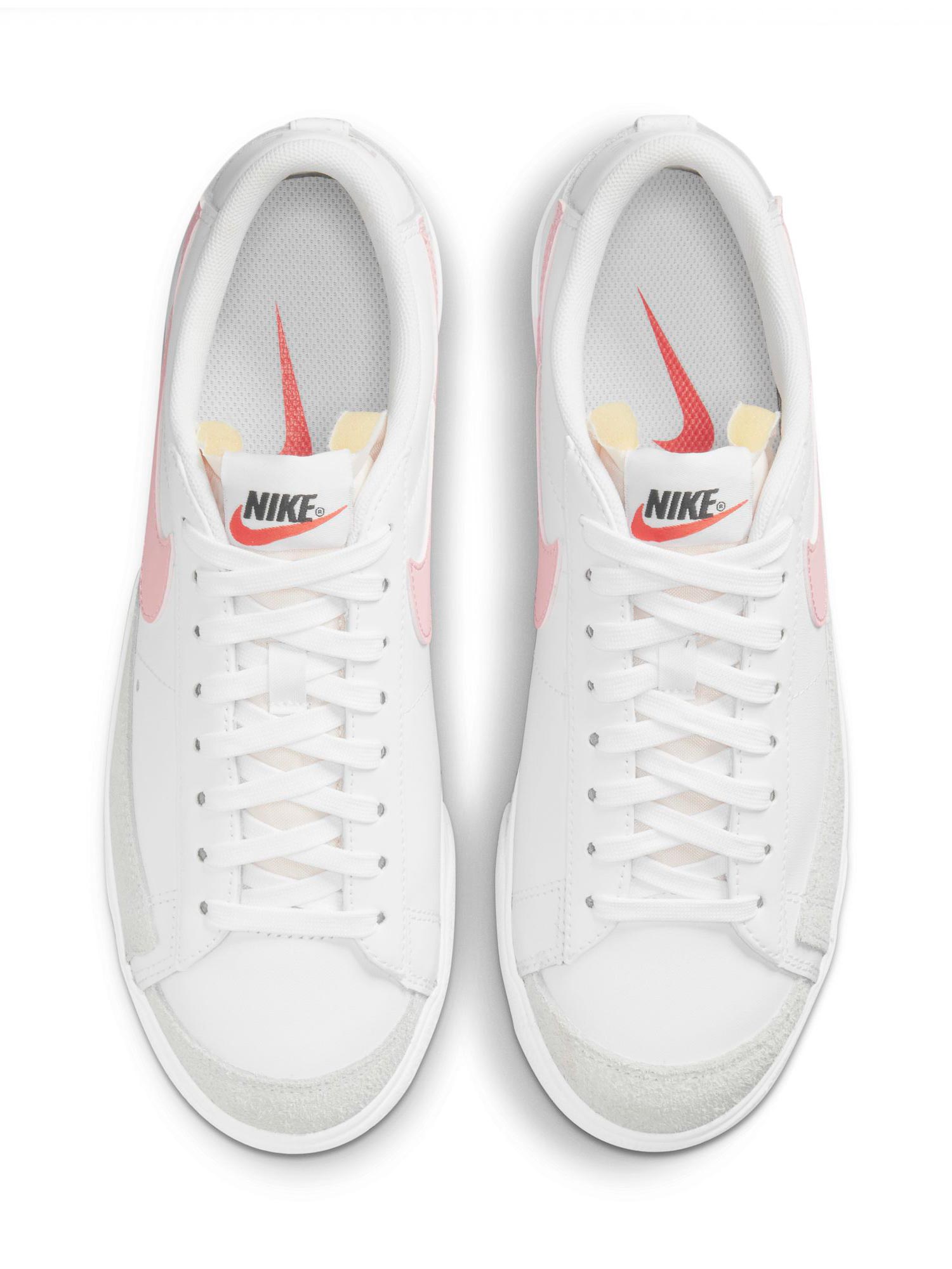 NIKE Обувки W BLAZER LOW PLATFORM