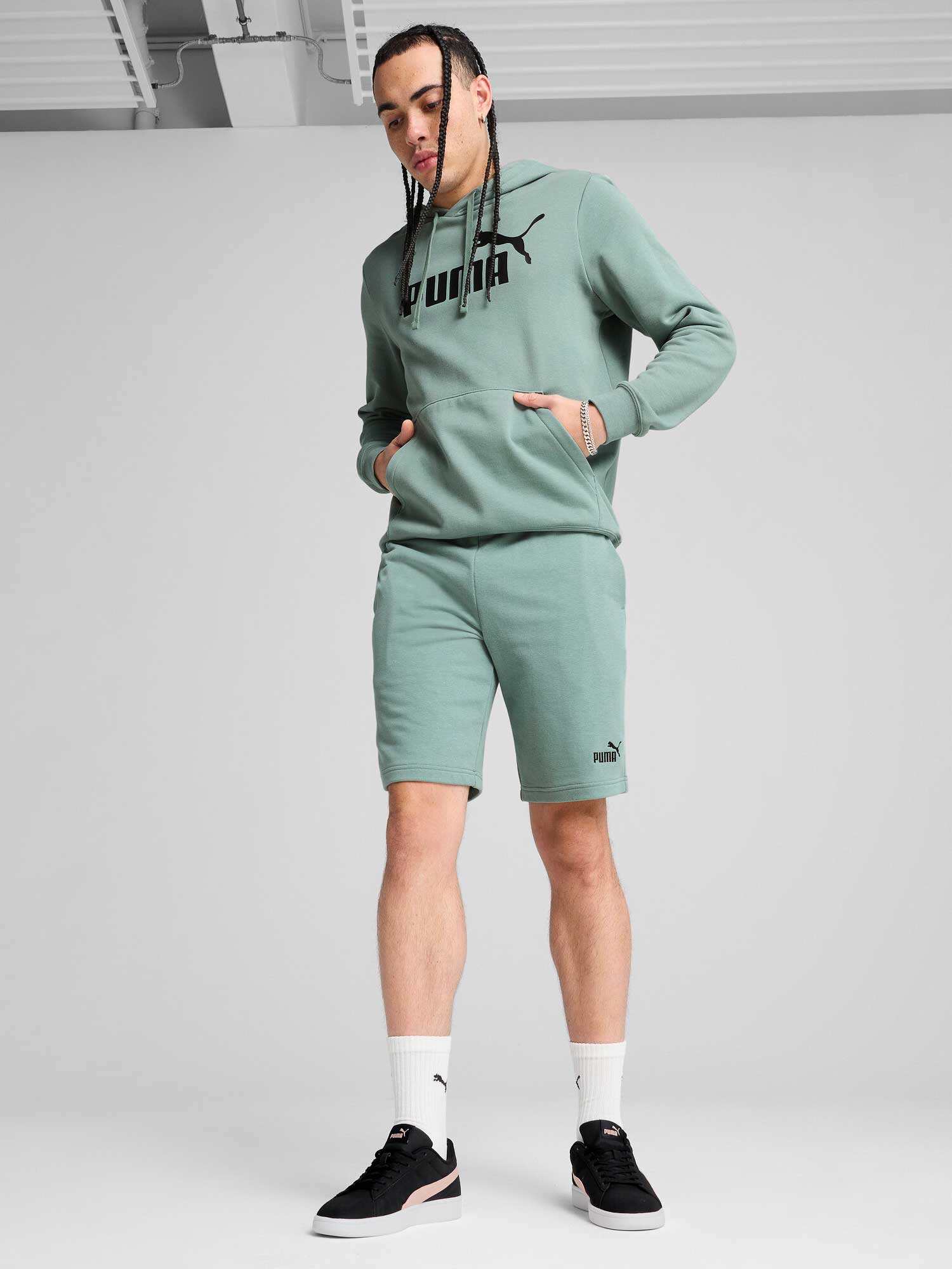 PUMA Къси панталони ESS No. 1 Logo Shorts 10 (s)