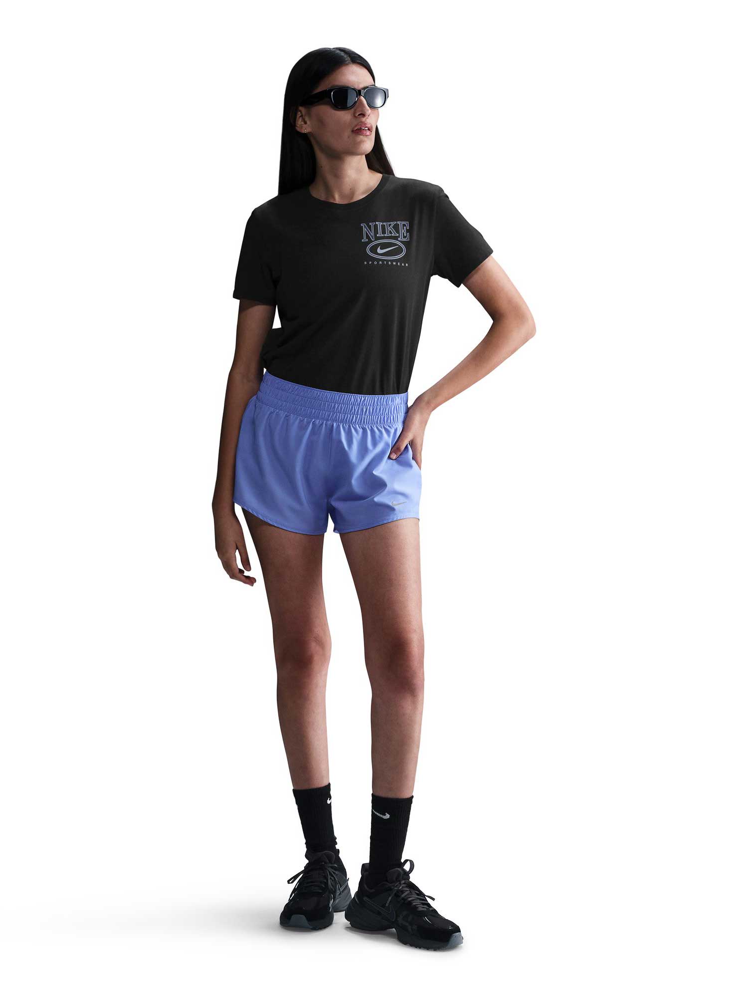 NIKE Тениска W NSW CLUB SS TEE CC