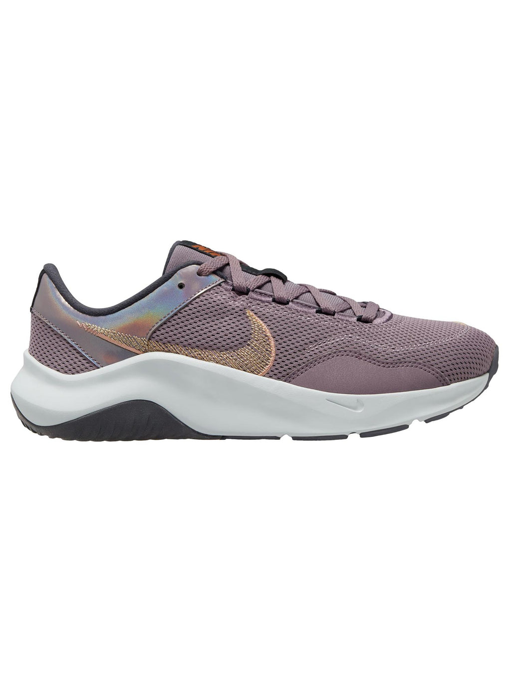 NIKE Обувки W LEGEND ESSENTIAL 3 NN P