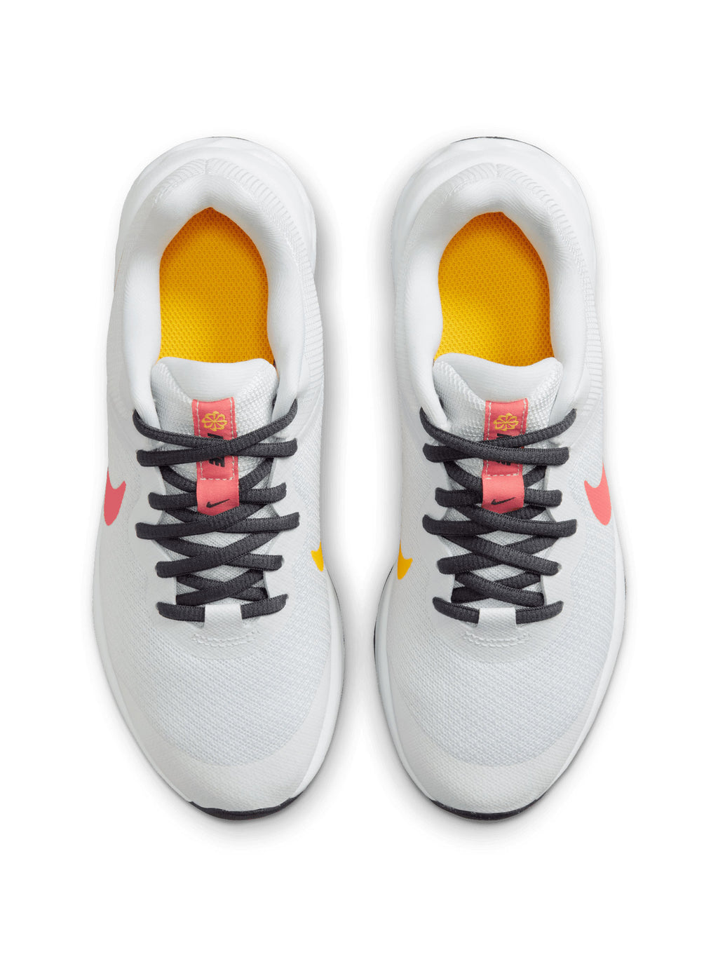 NIKE Обувки REVOLUTION 6 NN GS
