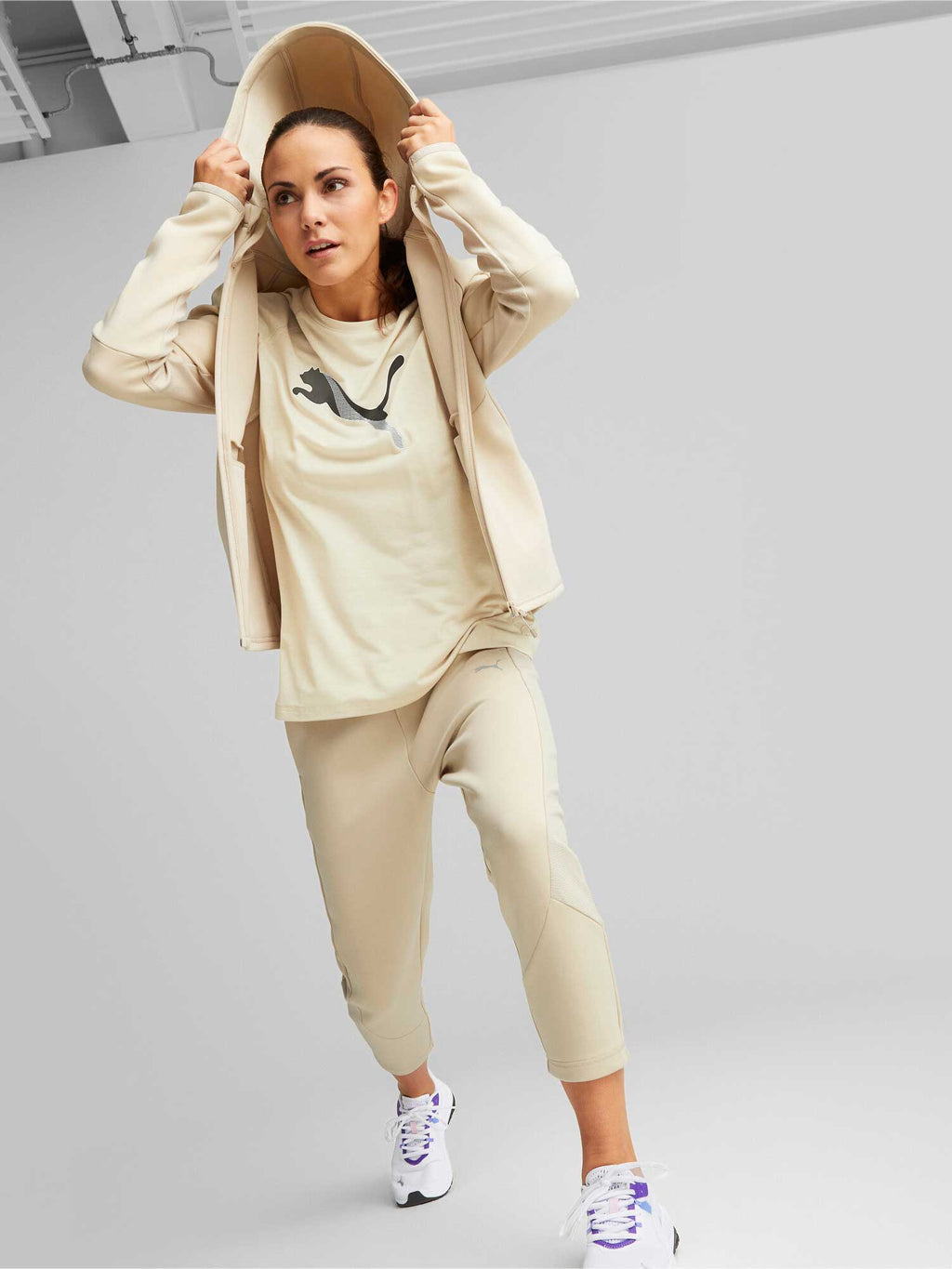 PUMA Спортно долнище EVOSTRIPE High-Waist