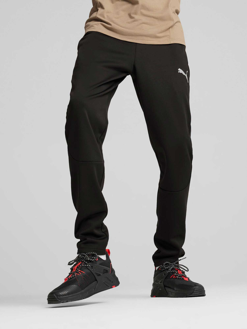 PUMA Спортно долнище EVOSTRIPE Warm Pants DK