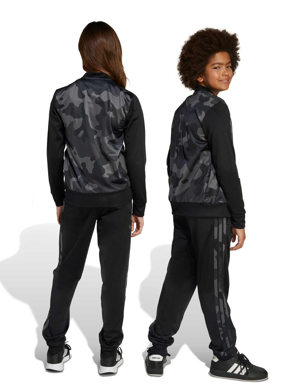 ADIDAS SPORTSWEAR Спортен екип Seasonal Essential Kids Camouflage