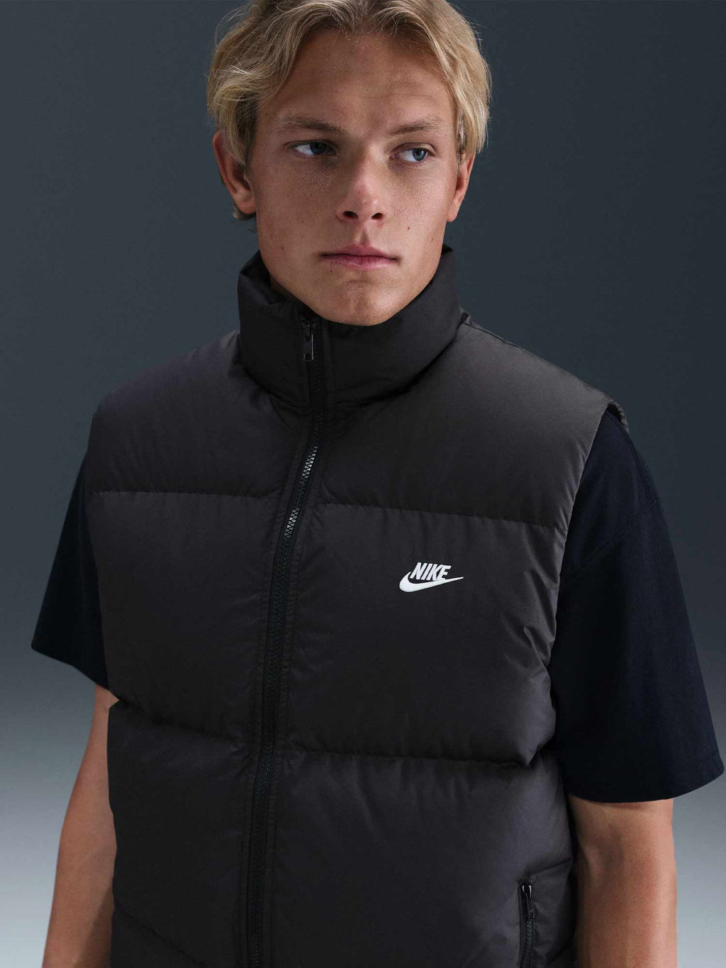 NIKE Елек M NK TF CLUB PUFFER VEST 650