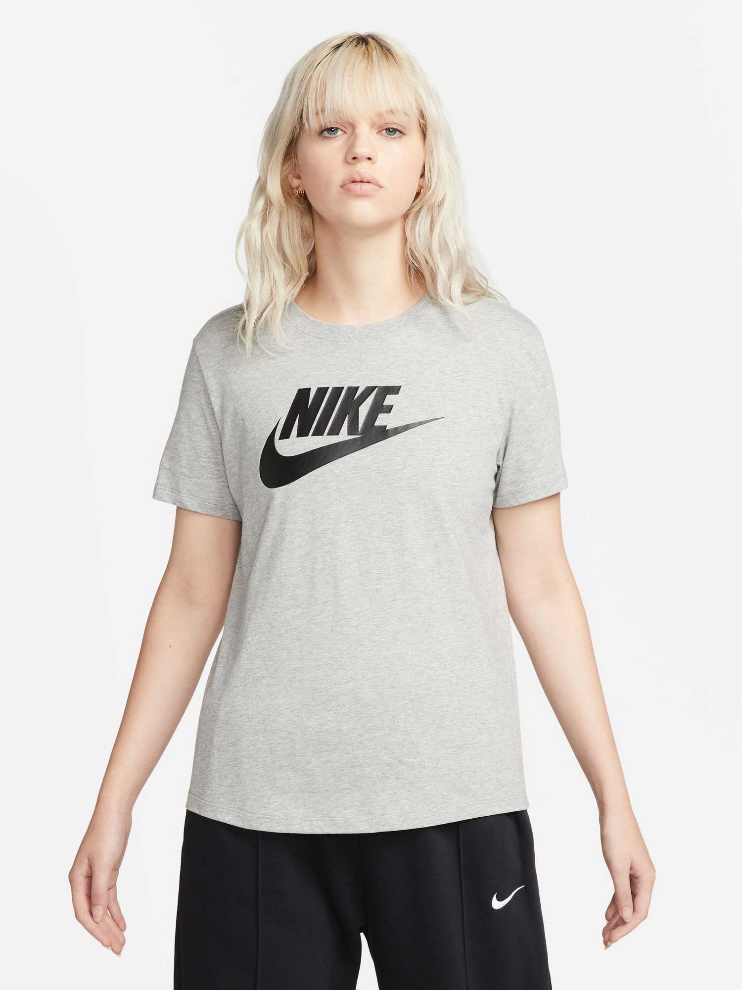 NIKE Тениска W NSW CLUB SS TEE ICN FTRA
